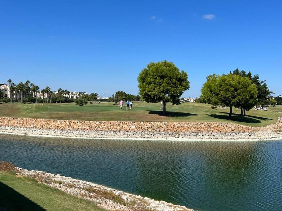 Morderno & Elegante Adosado En Roda Golf & Beach Resort Kültér fotó